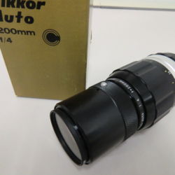 Nikon Nikkor Auto 200mm f/4 Nikon Nikkor Auto 200mm f/4