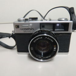 レンジファインダーカメラ OLYMPUS 35DC レンジファインダーカメラ OLYMPUS 35DC