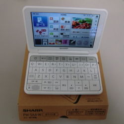 SHARP 電子辞書 PW-SA4-W SHARP 電子辞書 PW-SA4-W