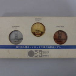 札幌オリンピック記念メダル 札幌オリンピック記念メダル