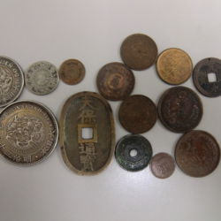 新1円銀貨、竜50銭銀貨など古銭 新1円銀貨、竜50銭銀貨など古銭