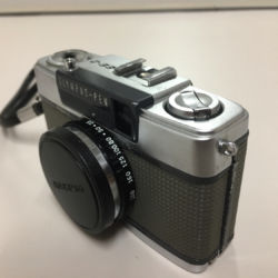 ハーフサイズカメラ ハーフサイズカメラ